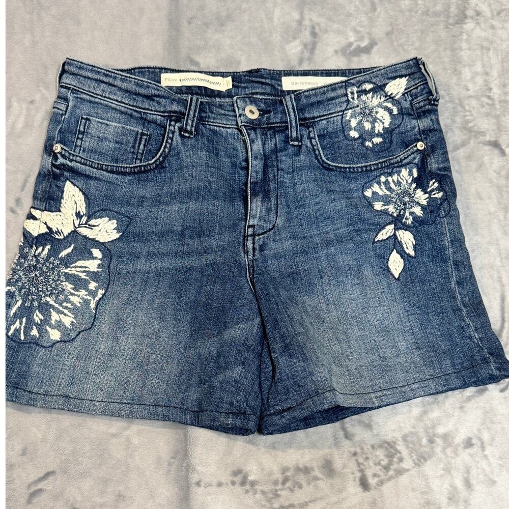 Anthropologie Pilcro and The Letterpress Embroidered Jean Shorts Size 29, floral